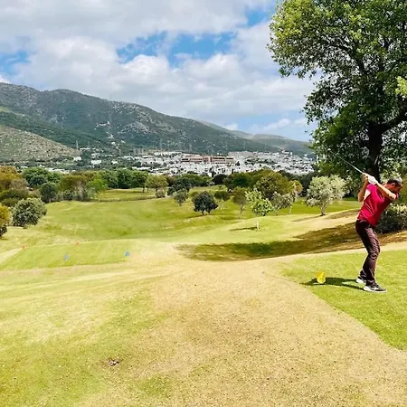 Golf And Country Club Regnum