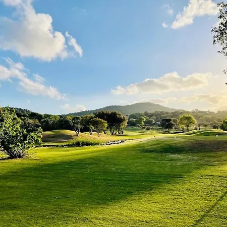 Golf And Country Club Regnum Villa