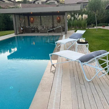 Golf And Country Club Regnum Villa *